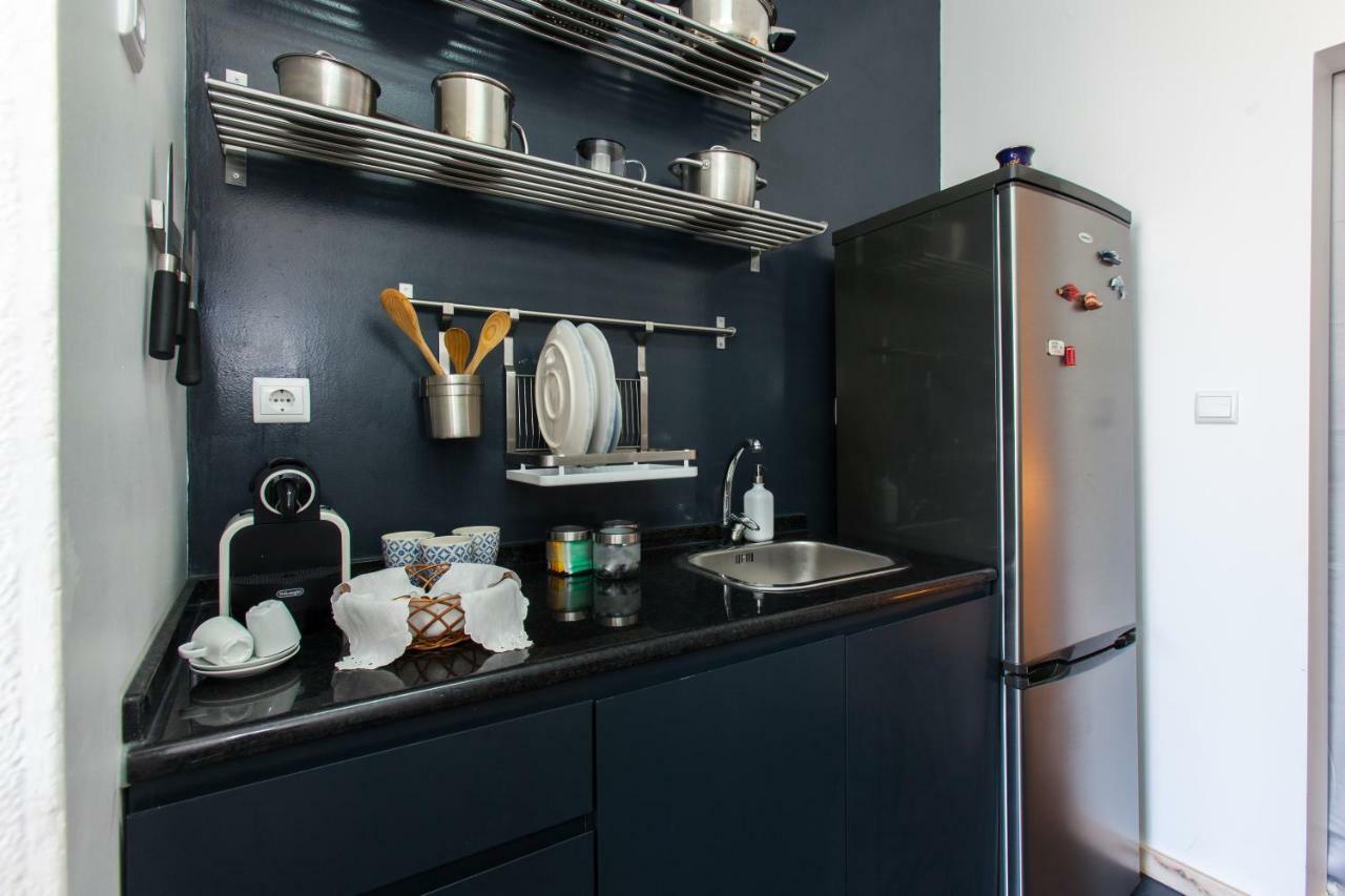 Typical Light Filled Graca Apt W Ac, By Timecooler Lisbon Exterior photo