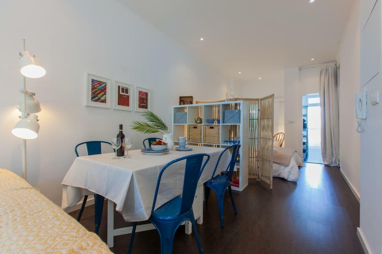 Typical Light Filled Graca Apt W Ac, By Timecooler Lisbon Exterior photo